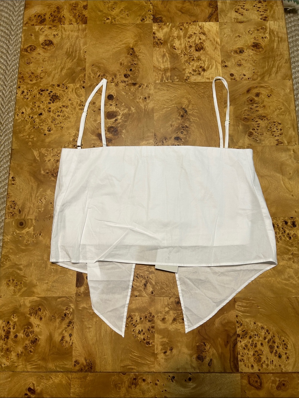 Cara Cara white cropped top NWT